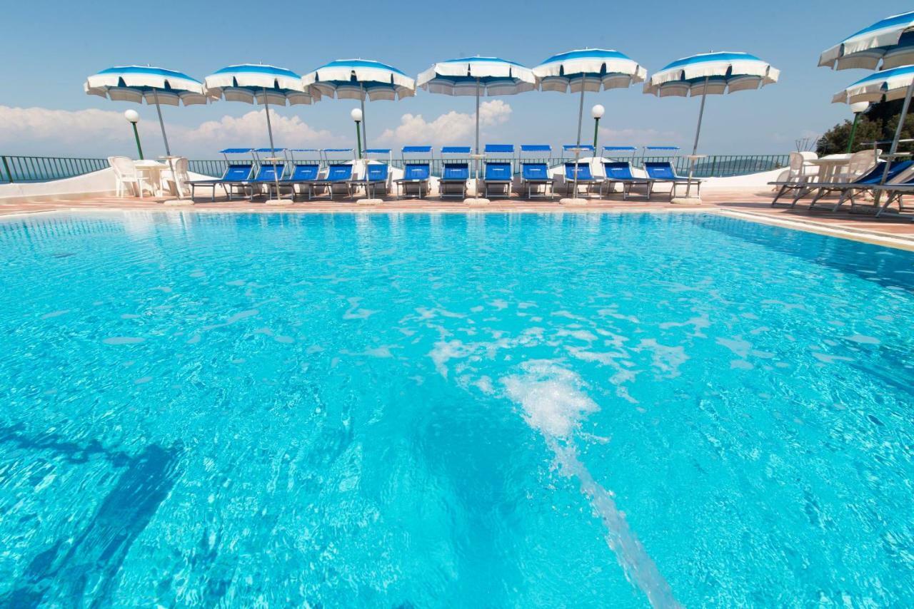 Hotel Bagnitiello Casamicciola Terme Екстер'єр фото